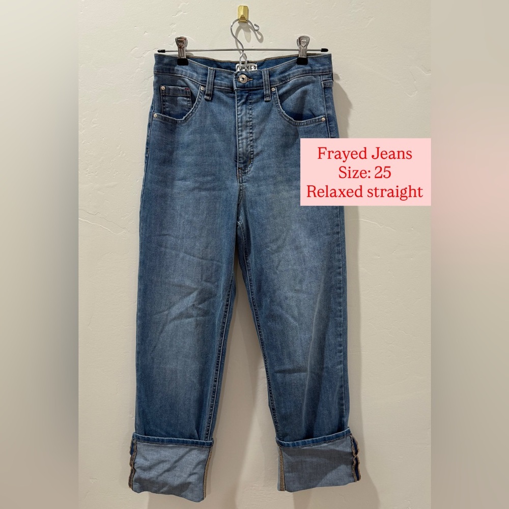 Never worn, but doesn’t have tags! Would easily fit size: 26. No damage done!